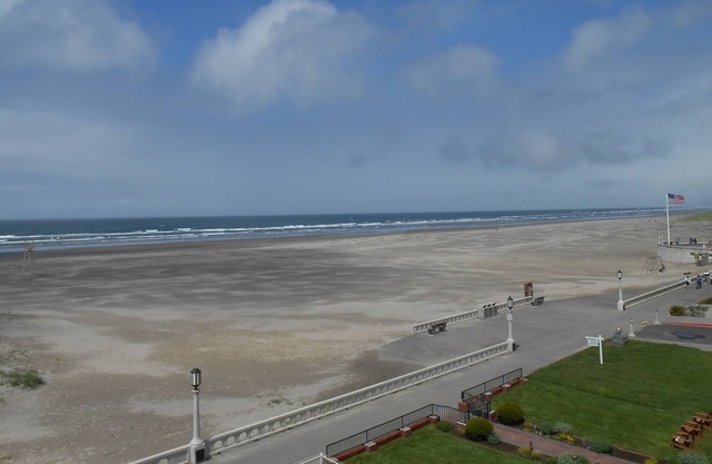 #402 - 4th Floor Oceanfront Promenade Condominiums