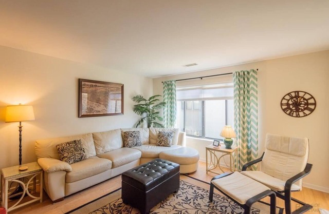 53 Springwood Villas - 2 bedroom/2.5 townhome, community pool