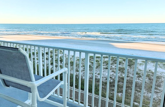 93 m² Condo ∙ 2 bedrooms ∙ 4 guests