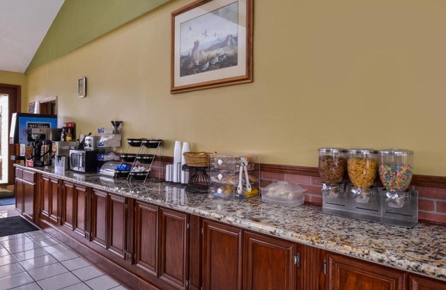 Americas Value Inn West Columbia 