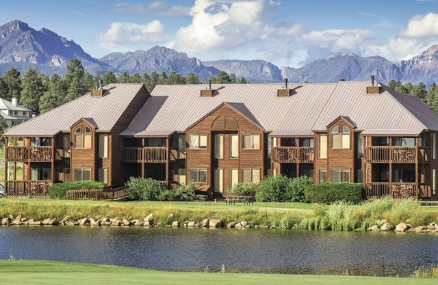 Beautiful 1 bedroom unit at resort, sleeps 4