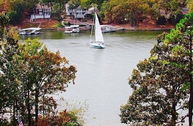 BEAUTIFUL 2BD/2BATH CONDO