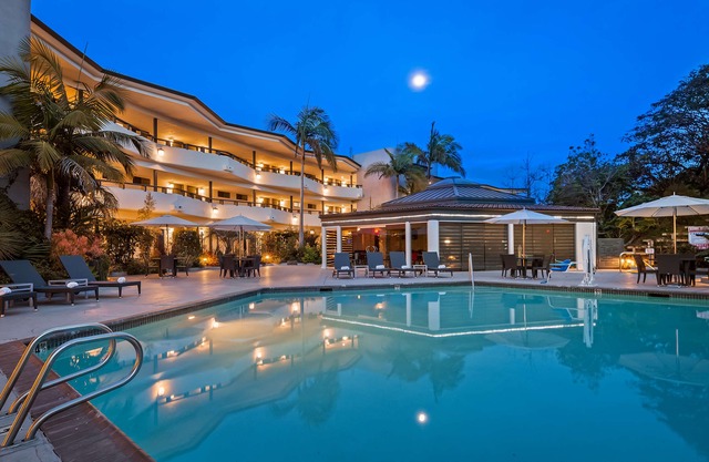 Best Western Encinitas Inn & Suites at Moonlight Beach