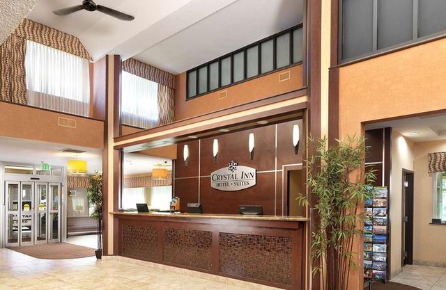 Crystal Inn Hotel & Suites - Salt Lake City