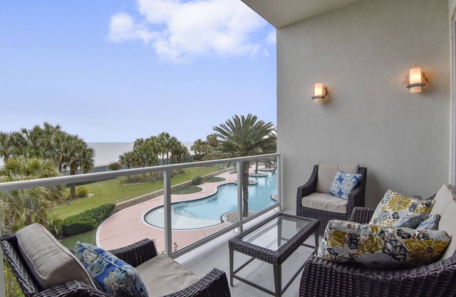 Diamond Beach 304-Sapphire | Panoramic View, Pools