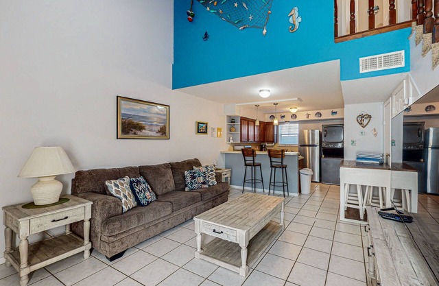 Dog-friendly condo with WiFi, hot tub, & pool - minutes from beach