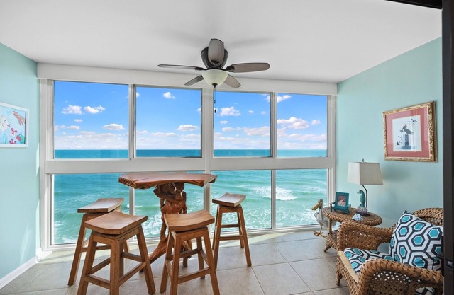 Edgewater West 64 is a fantastic West Beach 2 Bedroom 2 Bathroom Condo!