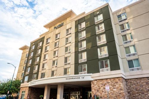 Fairfield Inn 