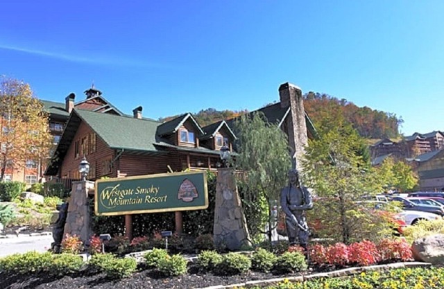 Mountain Resort Waterpark 