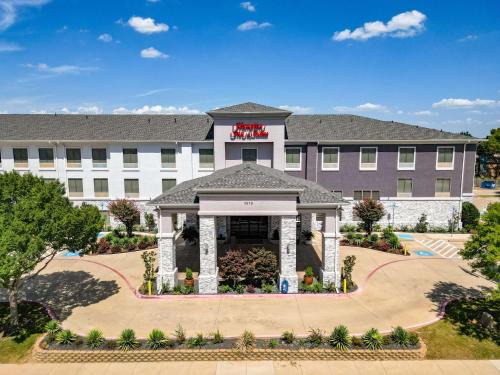Denton Inn Suites 