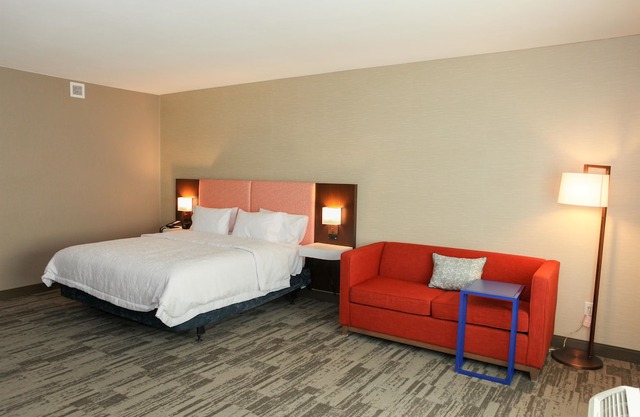 Hampton Inn & Suites Lafayette Medical Center, CO