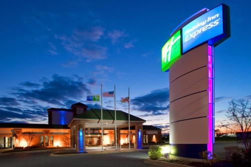 Holiday Inn Express Cambridge Ihg Hotel 