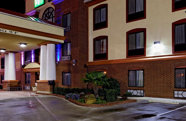 Holiday Inn Express Hotel & Suites Burleson/Ft. Worth, an Ihg Hotel