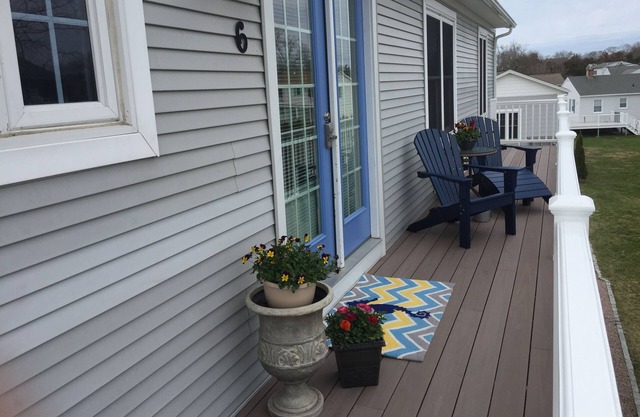 June Vacation Discounts!! (additional weeks available) Beach Parking Included!