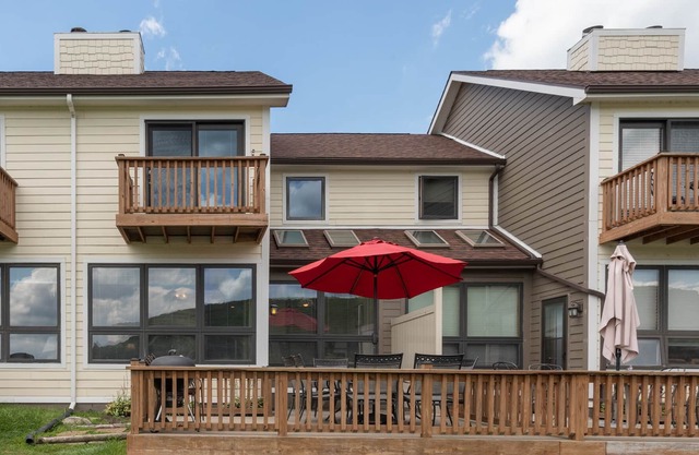 Lakefront Townhouse #13 w/Dock Slip, Indoor Community Pool, & Wood Fireplace!