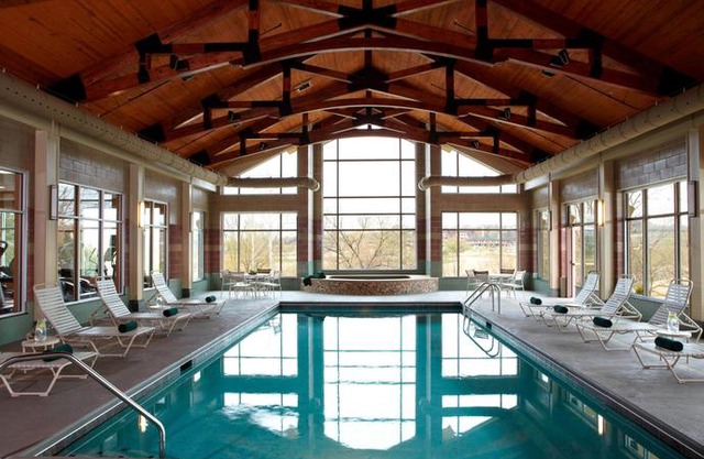 MeadowView Marriott Conference Resort and Convention Center