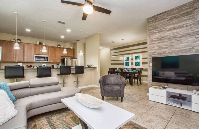 Paradise Townhome 