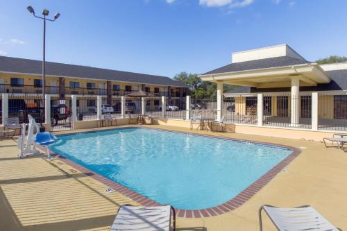 Oyo Hotel 