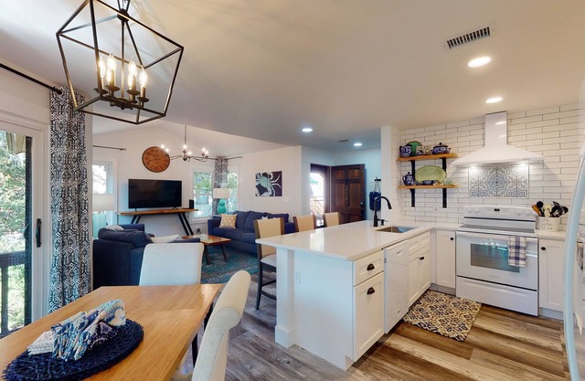 Perfect Island, Perfect Vacation in our newly renovated Harbour Oaks, Unit #214.