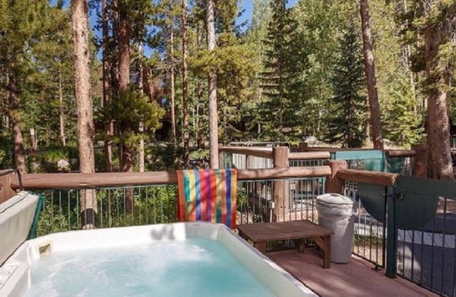 Springs Keystone 
