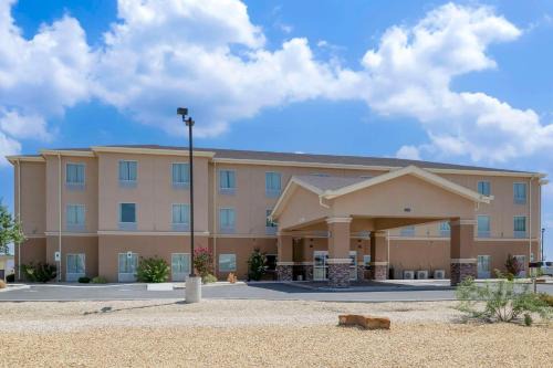 Quality Inn 