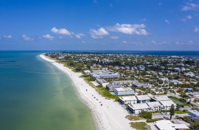 Resort Sixty-Six, Holmes Beach, Florida, 1 Bedroom Suite