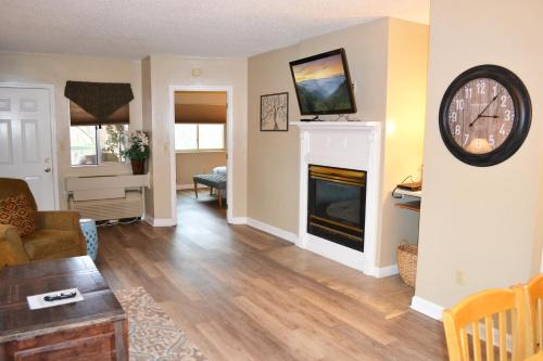 River Place Condos #401 2BD