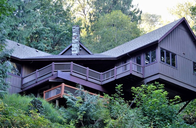River Edge Retreat 