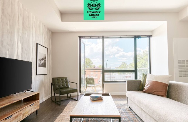 Sonder at University Park | One-Bedroom Apartment w/ Balcony