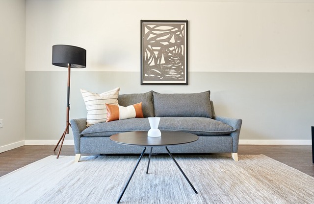Sonder | University Park | Airy 1BR + Pool