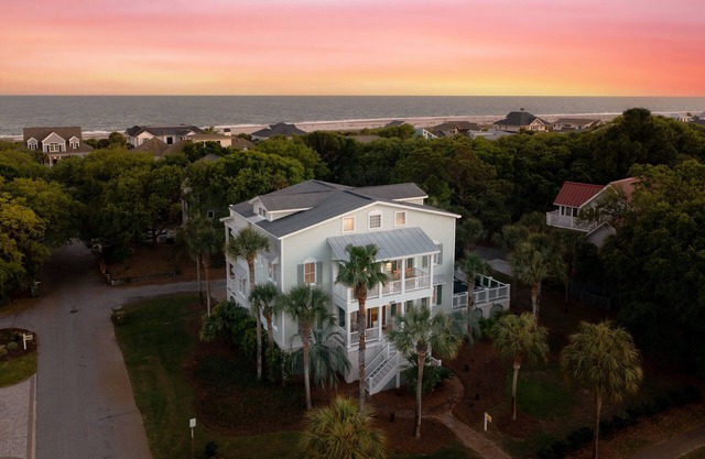 Spacious Coastal Home with Private Pool & Close to the beach - 2 55th Ave