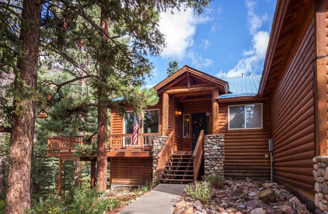 Spruce Mesa Cabin