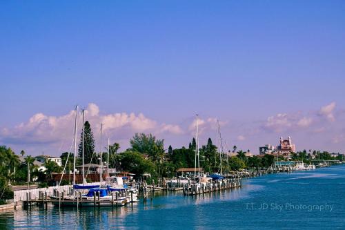St Pete Beach Vina Del Mar Waterfront Dock Boat Slip 3-2