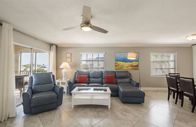 Unit 175- 2 Bedroom 2 Bathroom Gulf Side Club Corner Condominium