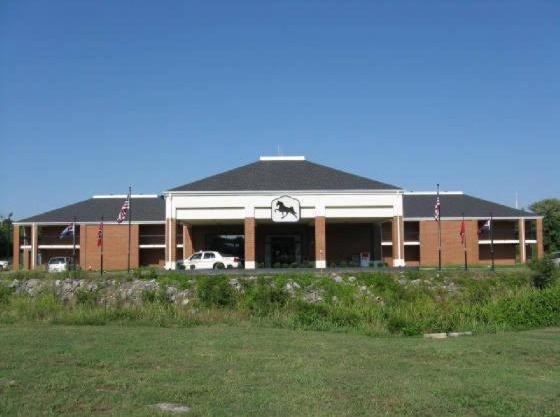 Horse Lodge 