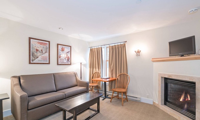 Telluride Condo | 1-Bedroom Mountainside Inn Suite With Fireplace