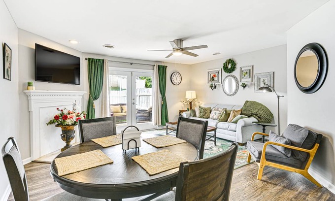 Clarksville Apartment | 101 m² Apartment ∙ 2 bedrooms ∙ 6 guests