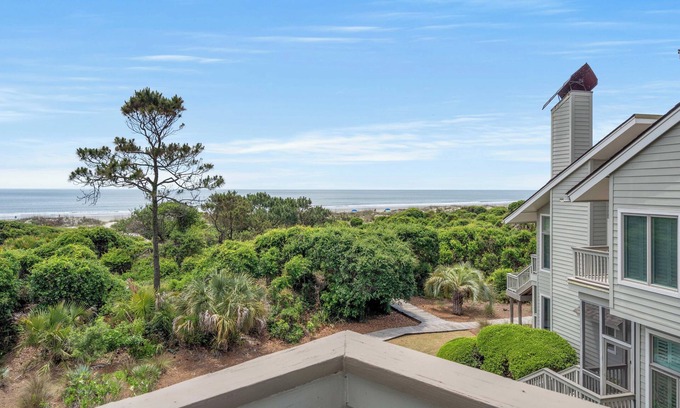 West Beach Condo | 1102 Duneside: Lovely 4BR Oceanfront, Community Pool, Beach Gear/Bike Credit