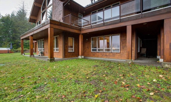 Whatcom County Apartment | 111 m² Apartment ∙ 3 bedrooms ∙ 6 guests