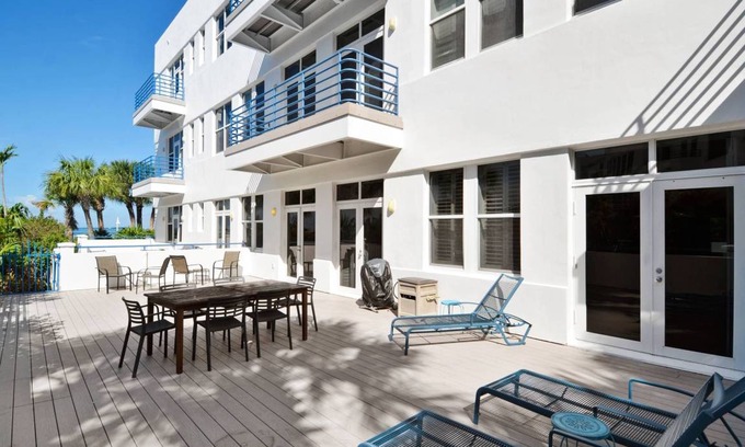 Truman Annex House | 117 m² House ∙ 2 bedrooms ∙ 5 guests