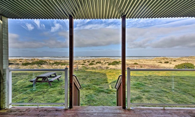 Waldport Cottage | 123 m² Cabin ∙ 2 bedrooms ∙ 8 guests