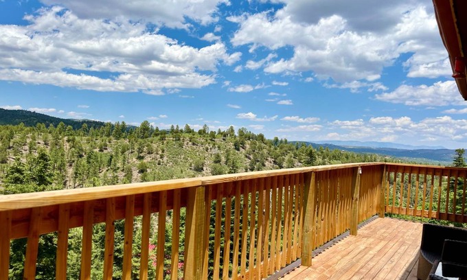 Ruidoso Cabin | 139 m² Cabin ∙ 3 bedrooms ∙ 9 guests