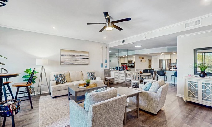 Shelter Cove Villa | 153 m² Villa ∙ 2 bedrooms ∙ 4 guests