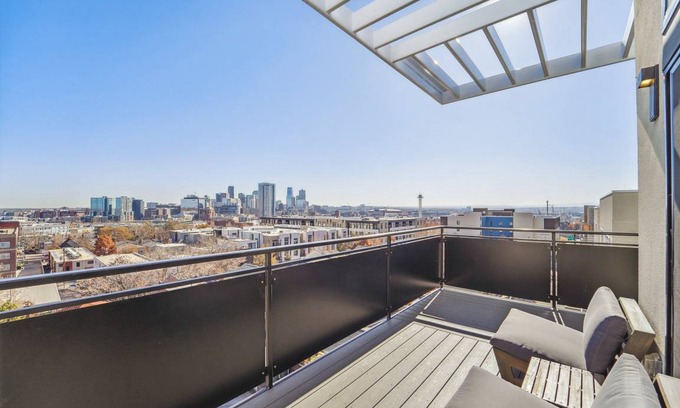 Highland Condo | 156 m² Condo ∙ 3 bedrooms ∙ 8 guests