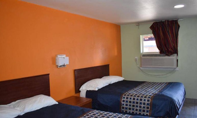 Roswell Hotel | 18 m² Motel ∙ 5 guests
