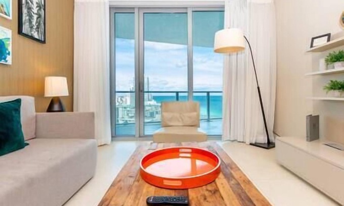 Hollywood South Central Beach Apartment | 1908 Hyde On The Beach Luxurious Ocean View 2 Bedroom