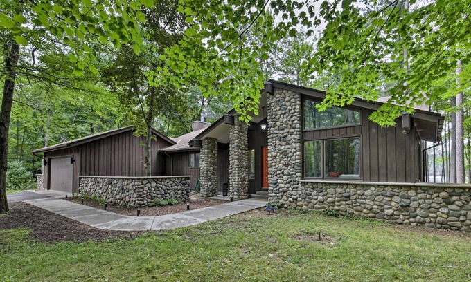 Arbor Vitae House | 233 m² House ∙ 3 bedrooms ∙ 8 guests