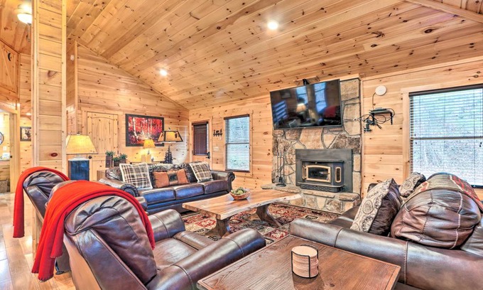 Pigeon Forge House | 260 m² House ∙ 6 bedrooms ∙ 14 guests