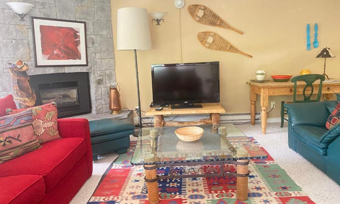 Vail Apartment | 2B Terrace next to creek Unbeatable location