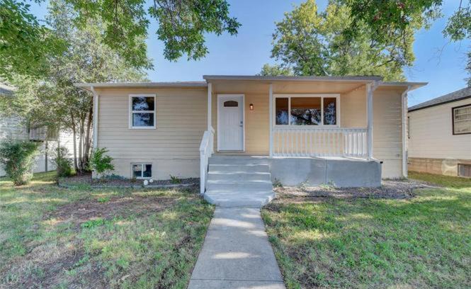 Barnum West House | 2br 1 bath Upstairs AC WD Barnum West Near Belmar
